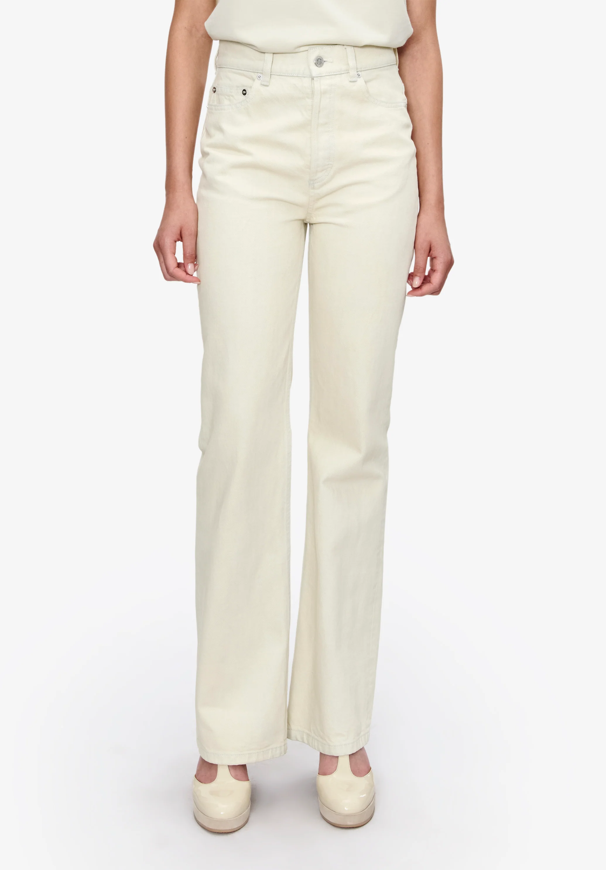 Romy Jeans