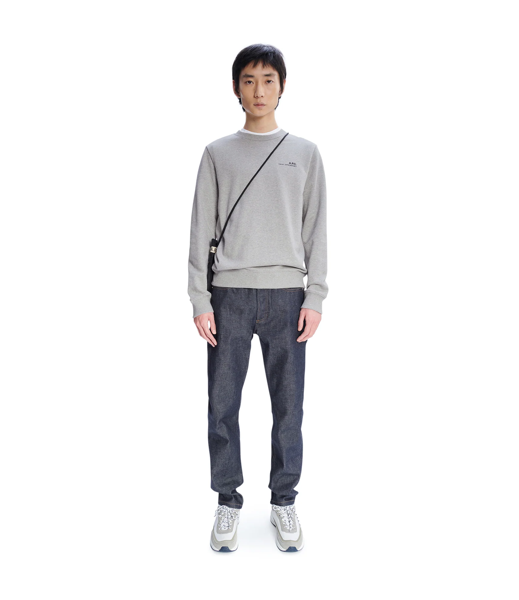 Item sweatshirt
