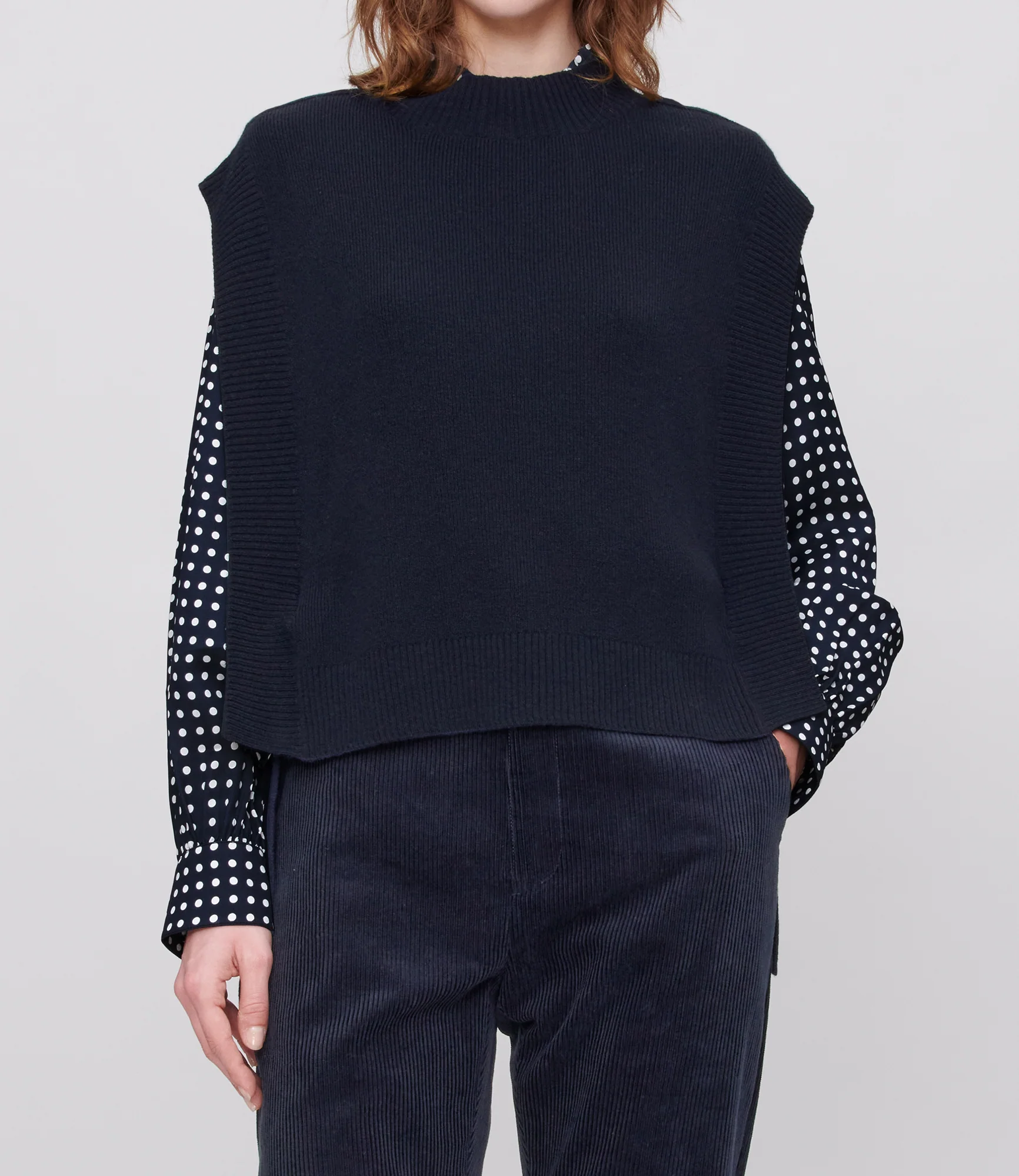 Mathilde sleeveless sweater