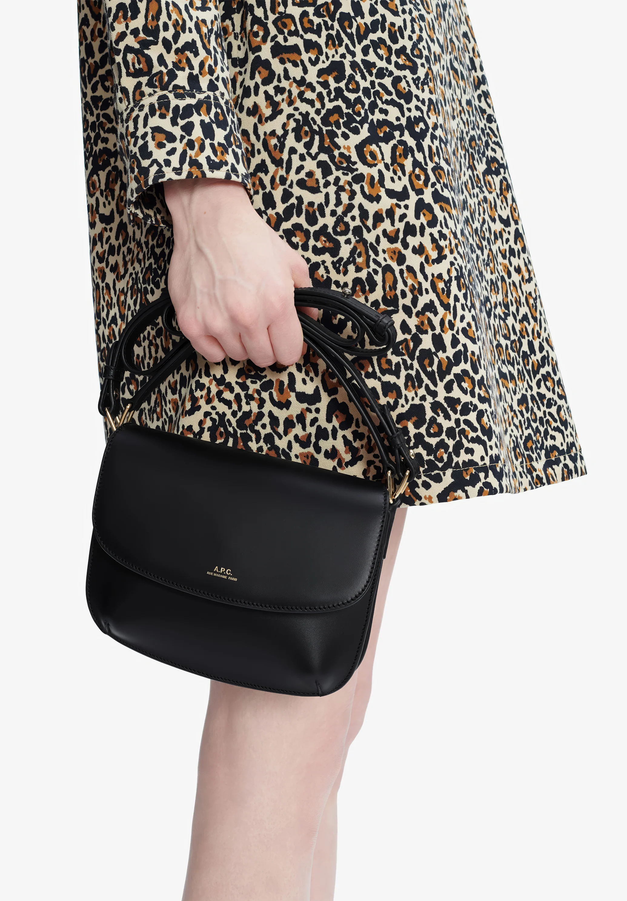 4131-sarah-shoulder-a-strap-mini-bag-2.webp Sarah Shoulder à Strap Mini bag