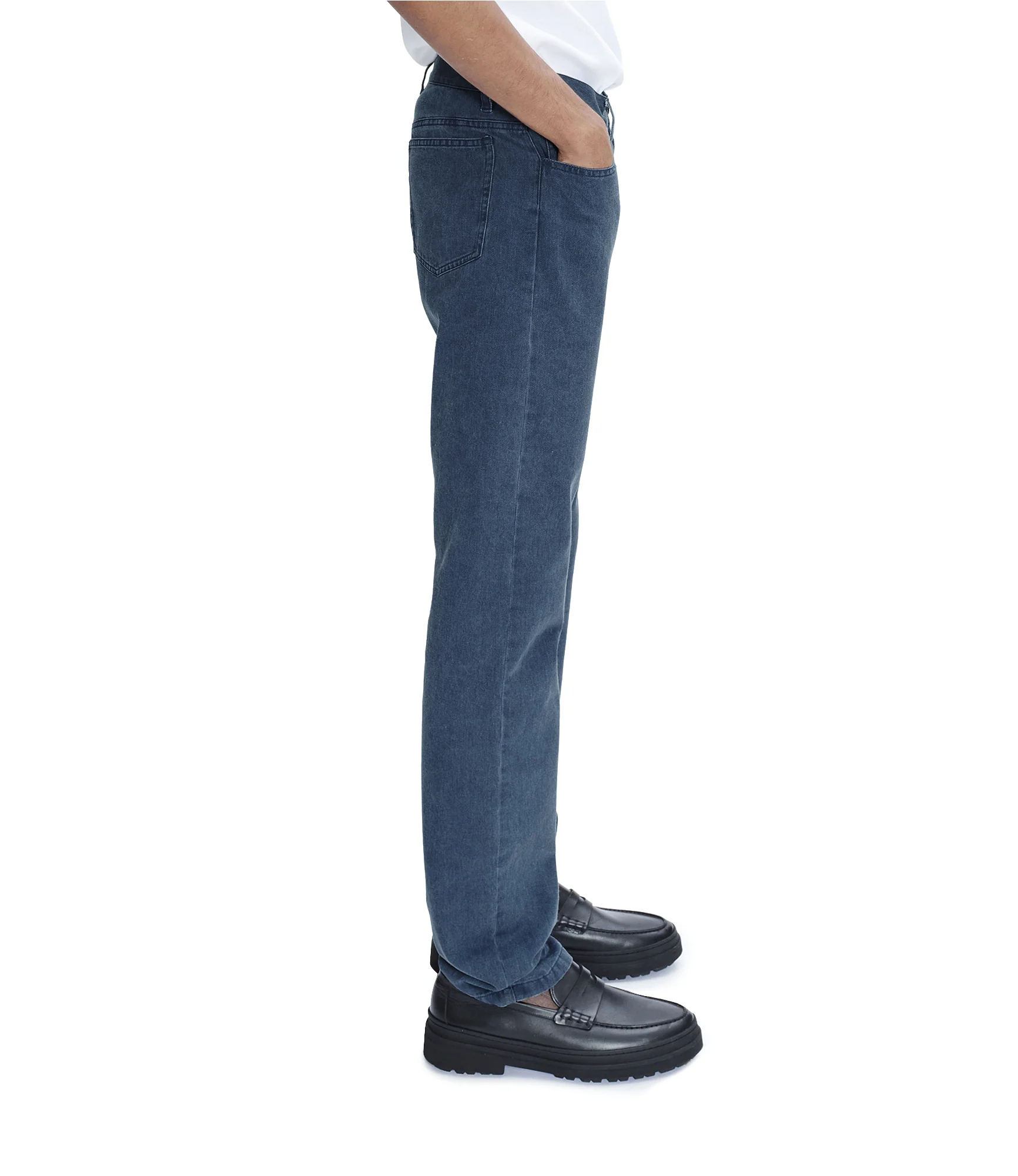 Standard jeans