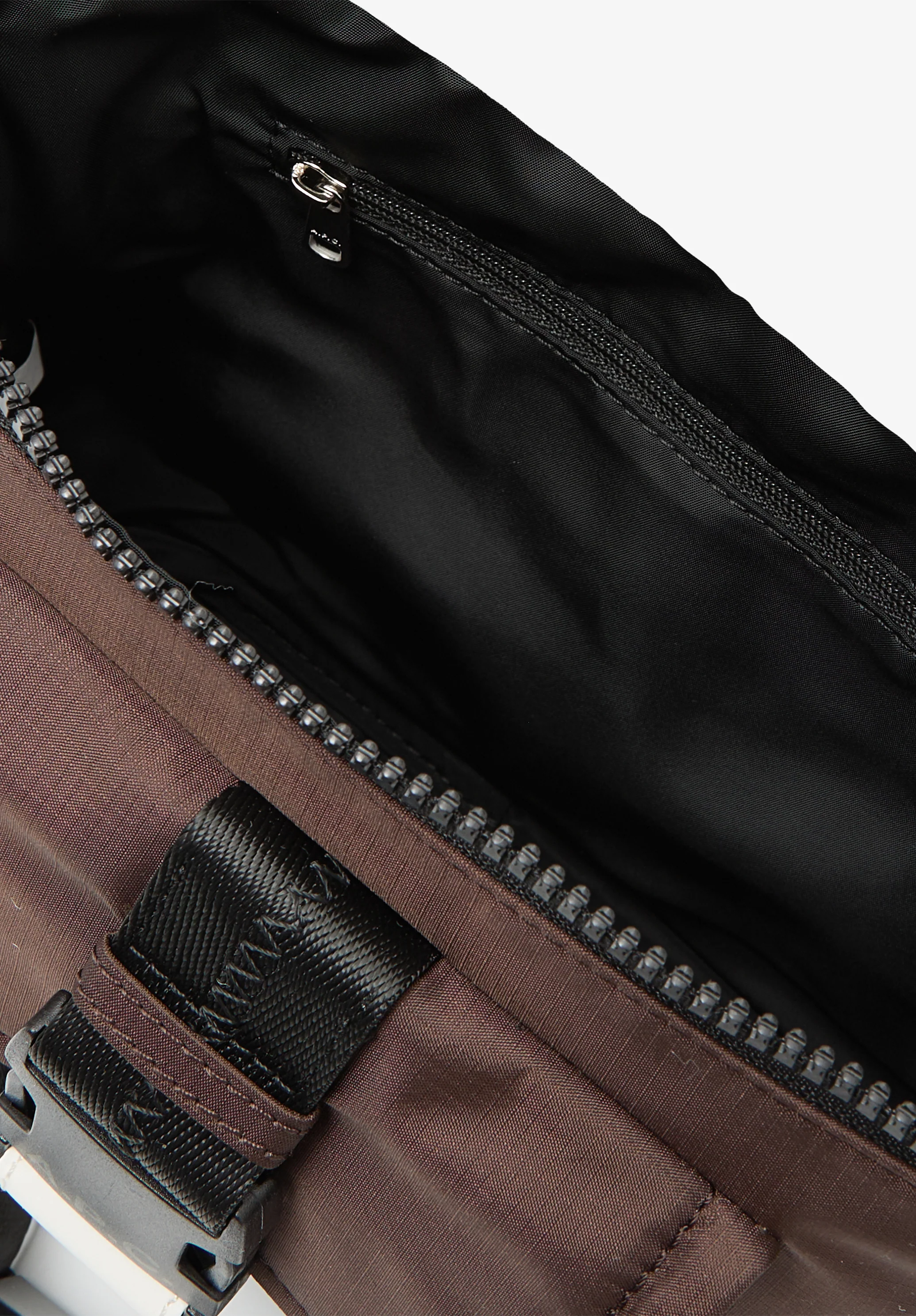 Treck belt bag