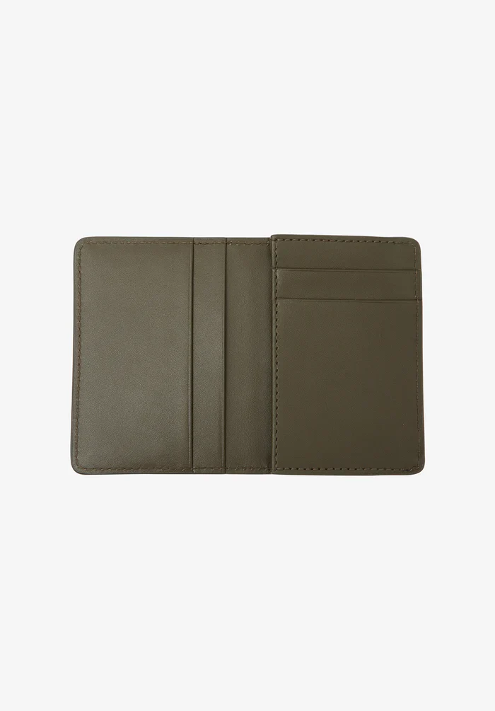 Stefan cardholder