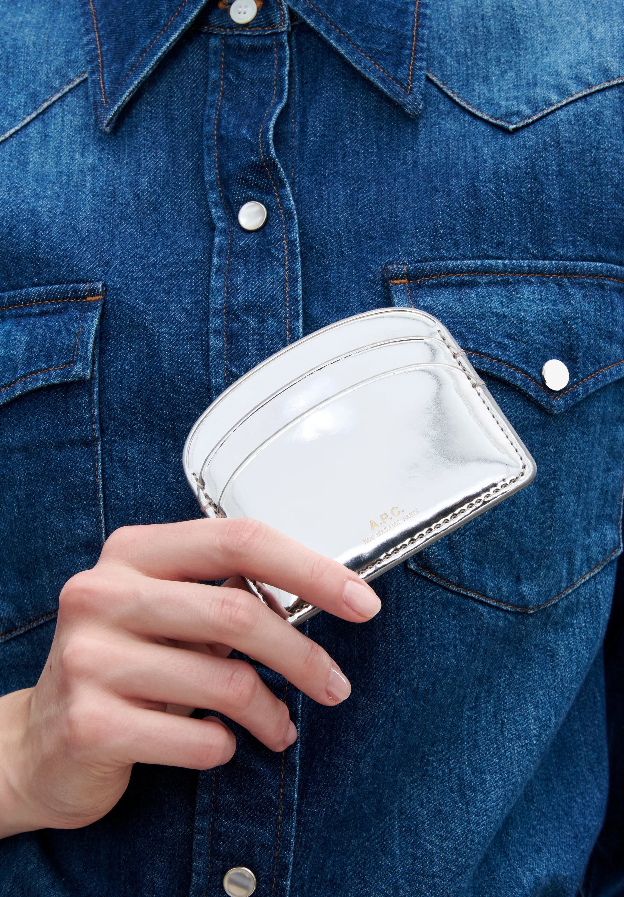 Demi-Lune cardholder