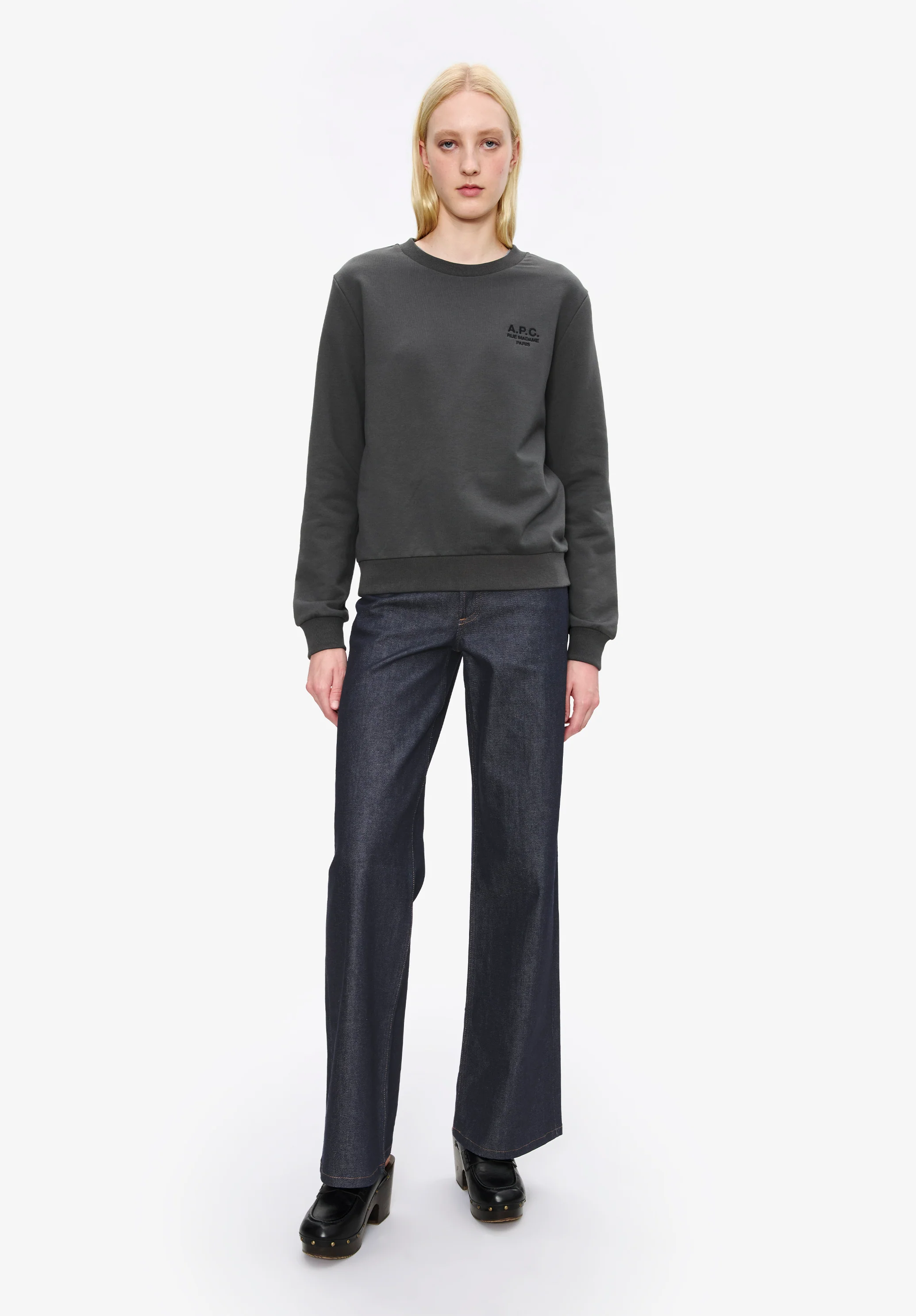 Standard Rue Madame Sweatshirt (W)