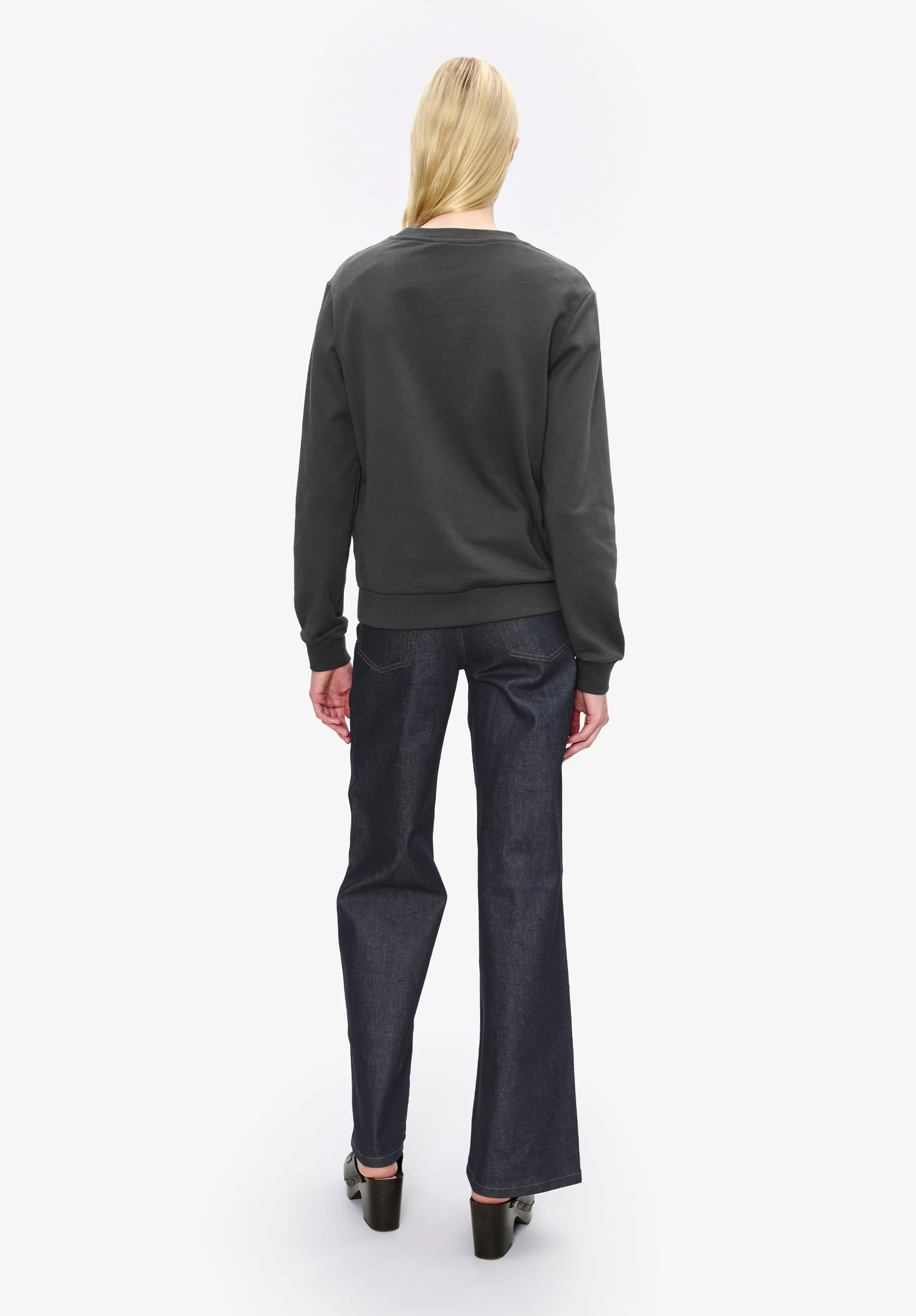 Standard Rue Madame Sweatshirt (W)
