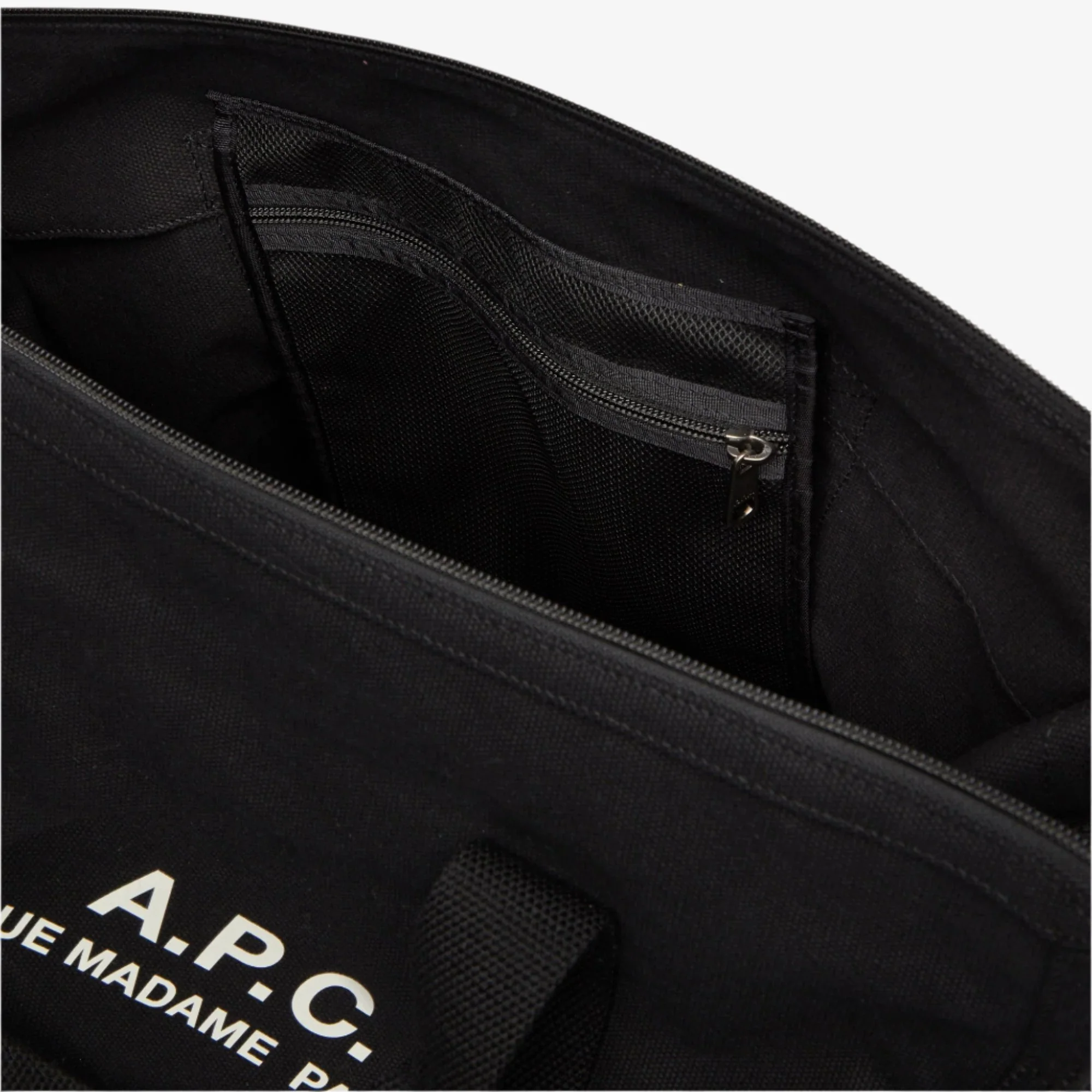 Recuperation gym weekender bag