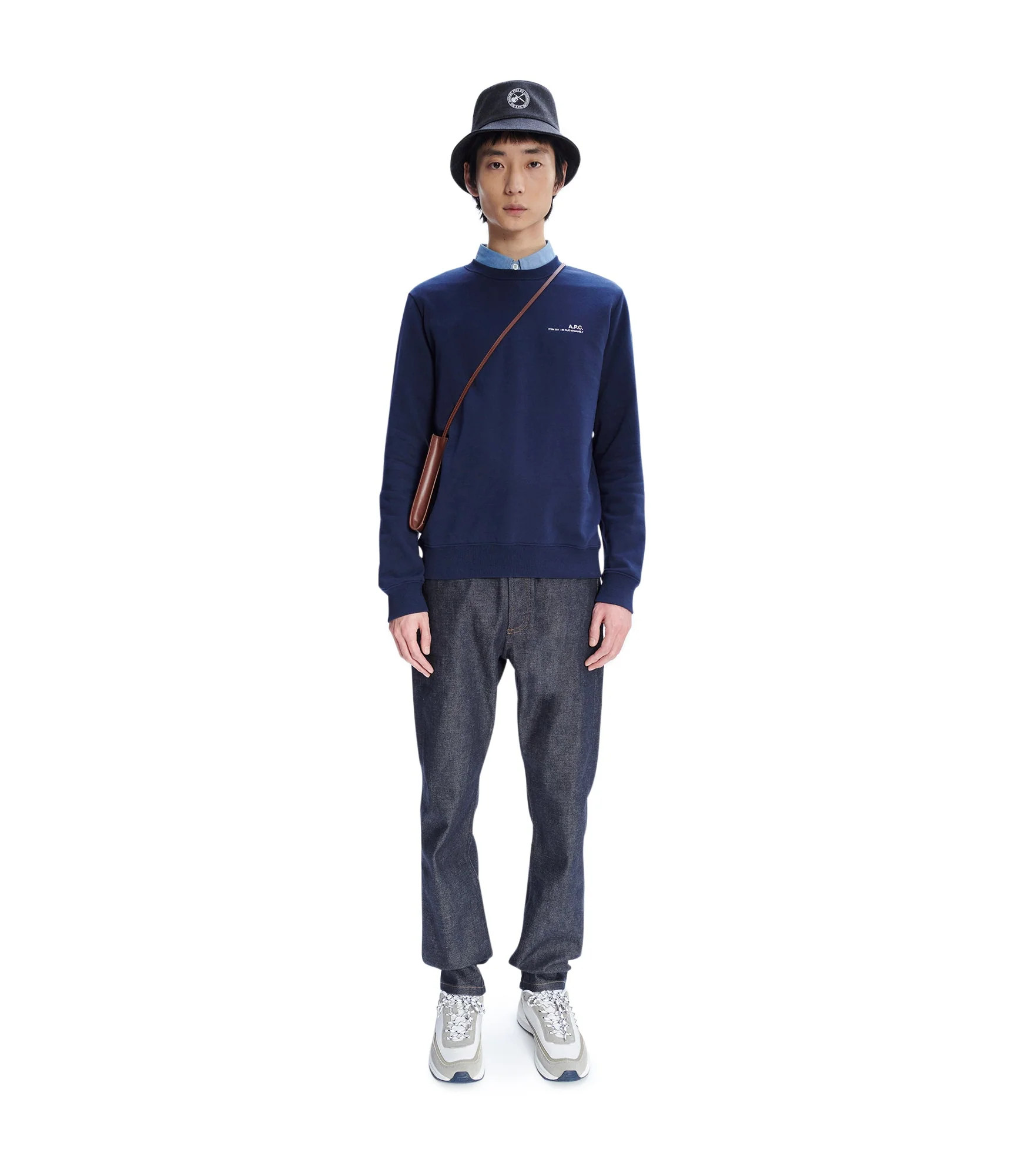 Item sweatshirt
