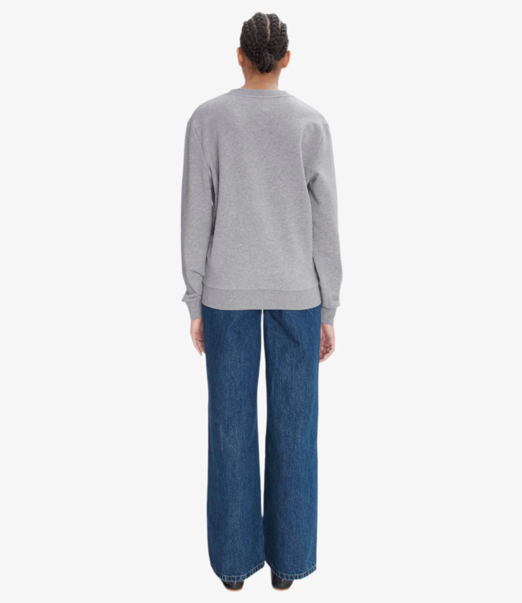 8378-standard-grand-vpc-sweatshirt-w-3.webp Standard Grand VPC sweatshirt (W)