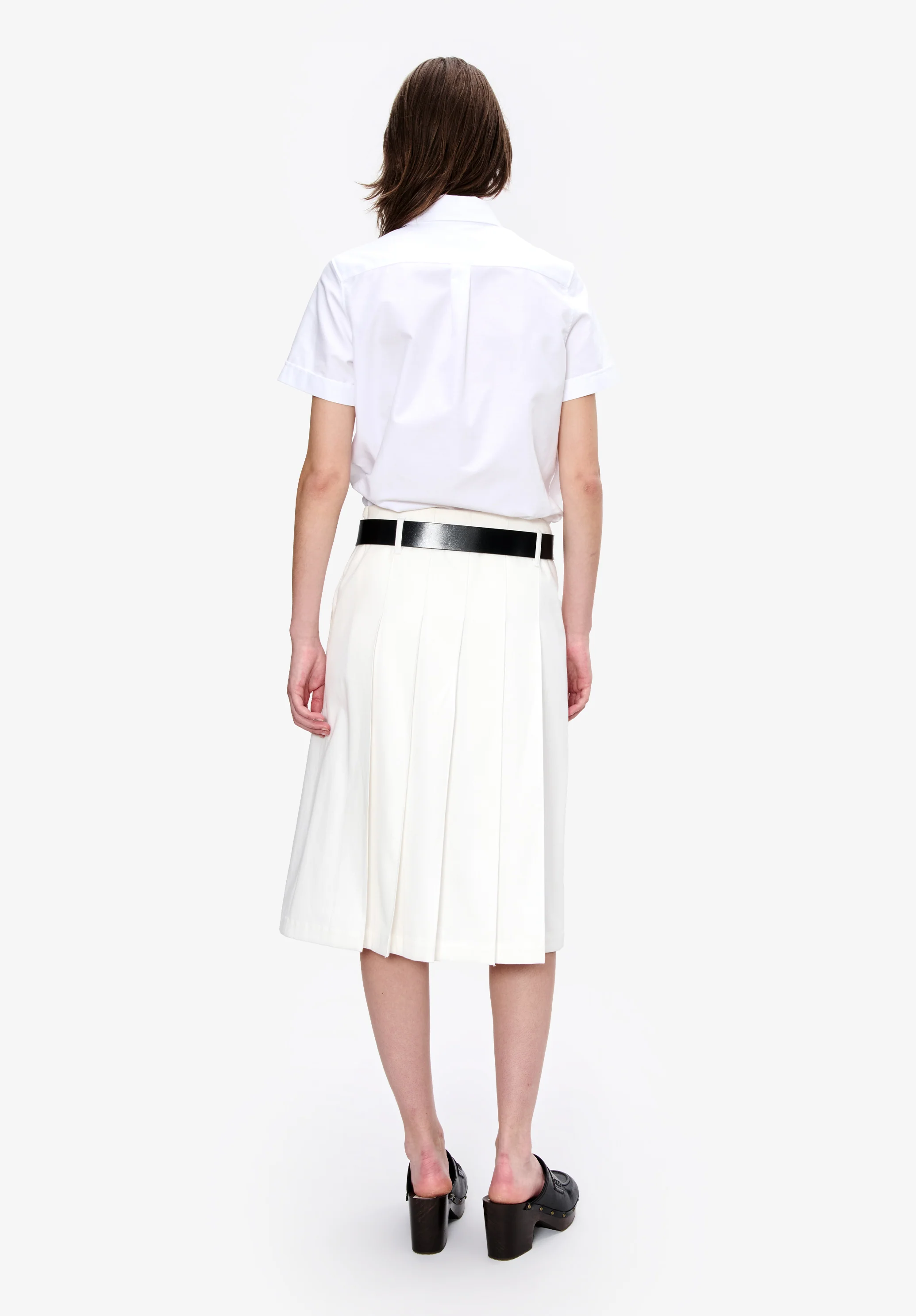 882-uniform-short-sleeve-shirt-3.webp Uniform short-sleeve shirt